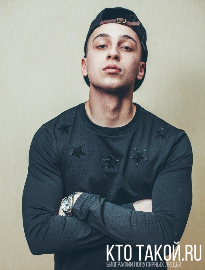 Yanix биография