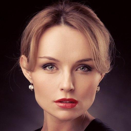 Юлия Подозерова биография