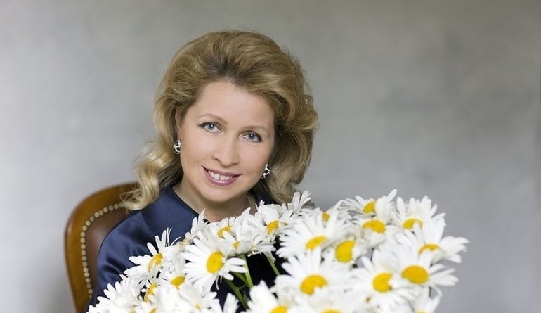 Светлана Владимировна Медведева: молодость, семья и карьера