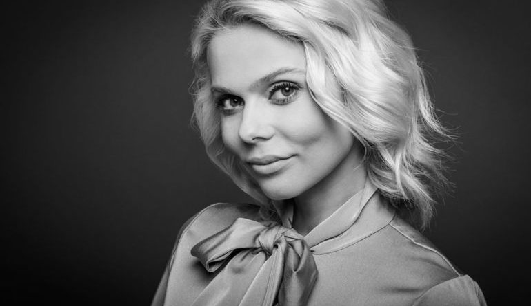 Ксения Новикова: биография, творчества и личная жизнь певицы