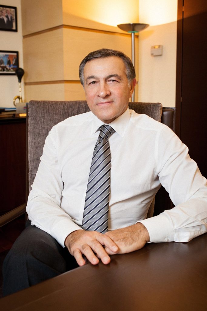 Араз Агаларов: бизнес-биография одного из самых влиятельных предпринимателей России