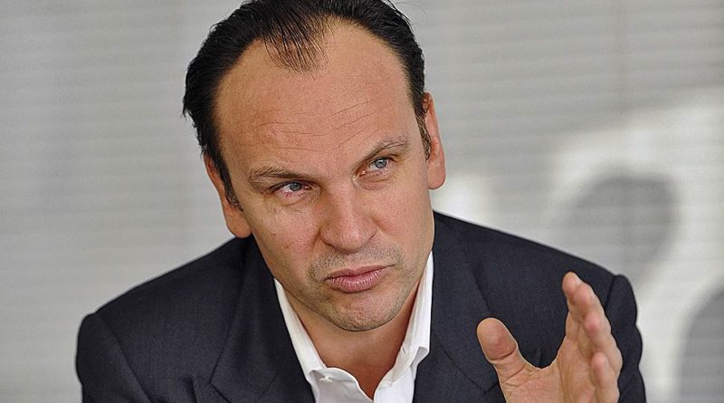 Хабаров Михаил Валентинович - биография бизнесмена